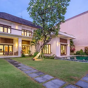 bali-villa-lotus.hotelsseminyak.net/