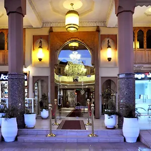 احجز هنا